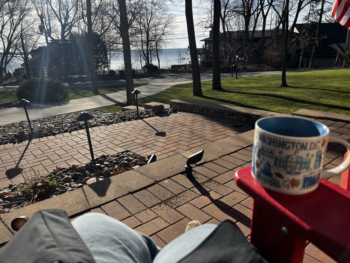 Beth McMullen tweet media