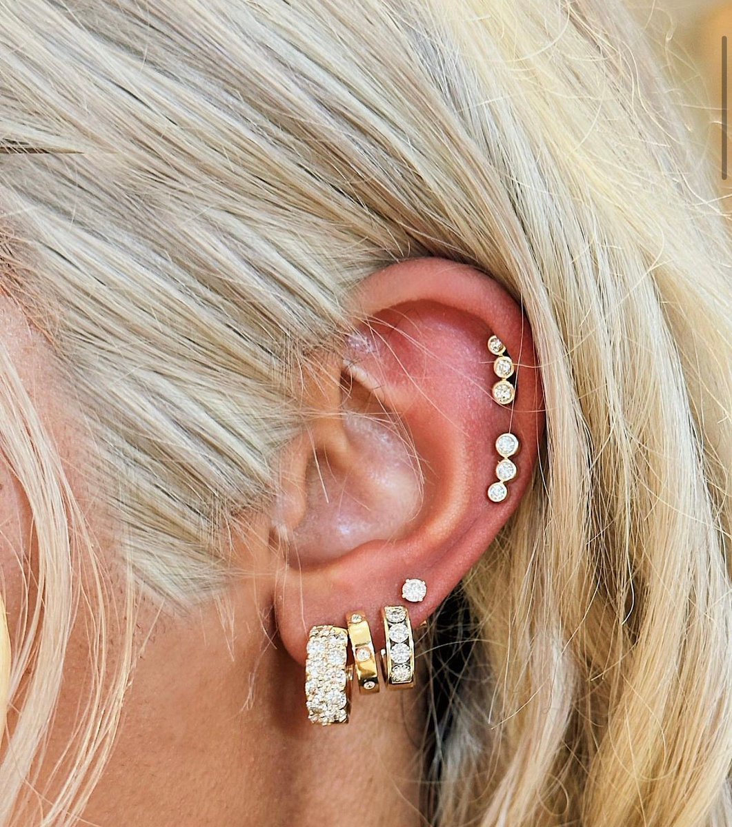JasonLima79's tweet image. Who says you can only stack your rings? Not us! Stack your earrings to make a major fashion statement. Dm me to find your perfect earring stacking style✨ #jaredemployee #earringstacking #fashionstatement #earclimbers #studearrings #diamondearrings #diamonds #giftingseason