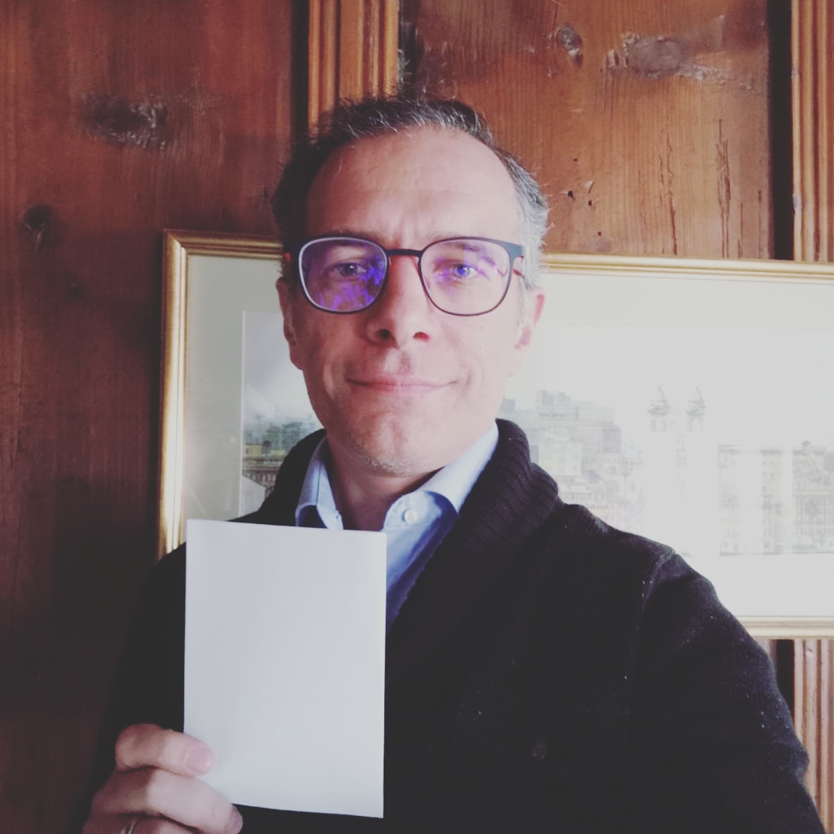 6 aprile 2023
Giornata Internazionale per lo sviluppo dello sport e della pace.

#WhiteCard | Nella foto Paolo Blasi, segretario generale. La White Card è un gesto di inclusione, tolleranza e pace. Global Esports Federation 
 peace-sport.org