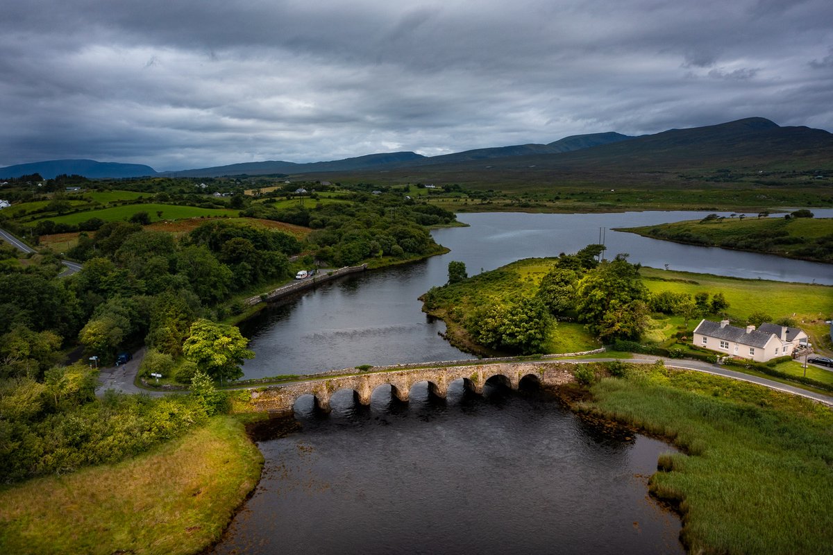 J Alisczech Brezina tweet media