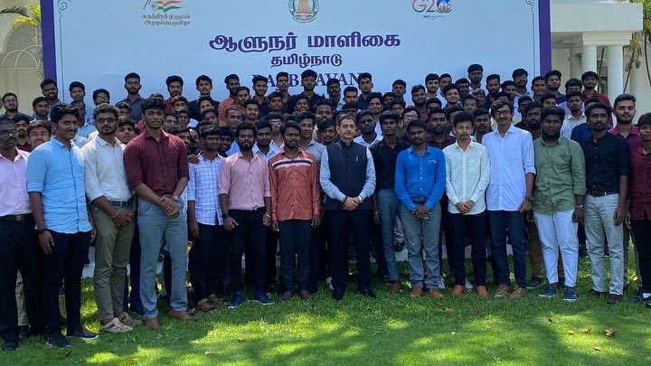 aramias_academy's tweet photo. ARAM students and staff with Honourable Tamilnadu Governor Thiru R.N.Ravi!

#aramiasacademy #iasacademycentre #iasmotivation #upsc2023 #upscexam #CSE2023 #upscmotivation #iasacademy #civilservicespreparation #IAS #IPS #IFS #Civilservices #collector #weekend #PCM https://t.co/DMH4nXt3pM