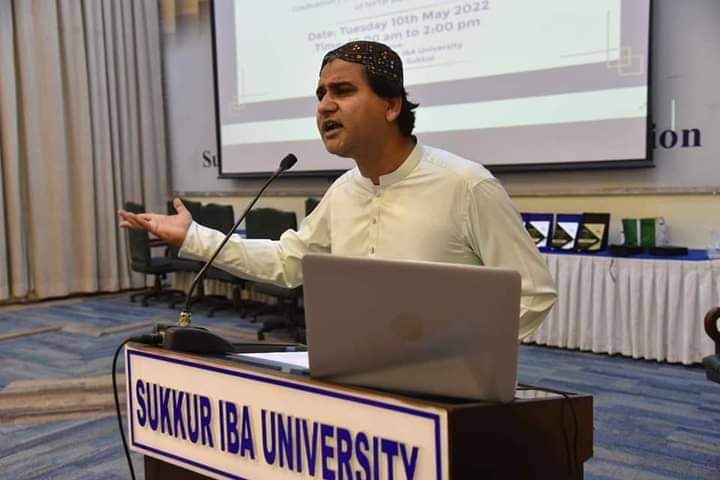 Dadanlashari's tweet photo. ہم جو تاریک راہوں میں مارے گئے. 
It is nt the murder of a teachr alone! It is the murder of future of Sindh!Murder of d dreams of prosperous Sindh! 
May d blood of d martyr shake d foundations of injustice, tyranny and ignorance.
 #JusticeForAjmalSawand https://t.co/M7gXFROWvj