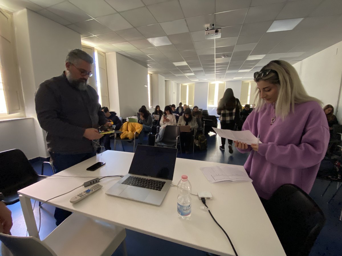 Ieri abbiamo parlato di web design, identità visive e metodologie di lavoro all’ABA di Catania, con il prof. <a href="/cirox/">cirox</a> e i suoi studenti. Una bella occasione per raccontare come facciamo quello che facciamo.

#adddesignstudio #creativeagency #abacatania #webdesign #digitaldesign