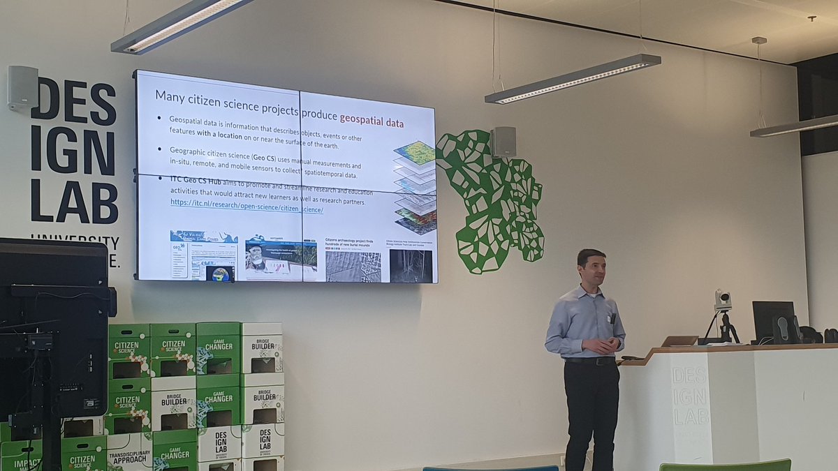 #citizenscience and #geodata often go hand in hand. Like through the phone you are holding.   Tools, platforms and training can address challenges! Want to know more? Contact <a href="/girgink/">Serkan Girgin</a> @GeoCS_UT  <a href="/FacultyITC/">Faculty ITC | University of Twente</a>