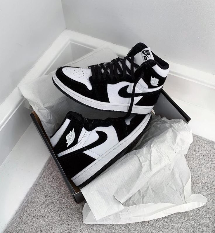 kit_zone99's tweet photo. Jordan 1

High copy 

Size: 41,42,43

Price :12200

للطلب عبر رابط الواتساب 📥📥
https://t.co/ZINCa948h6 https://t.co/B7VbJkfGSv
