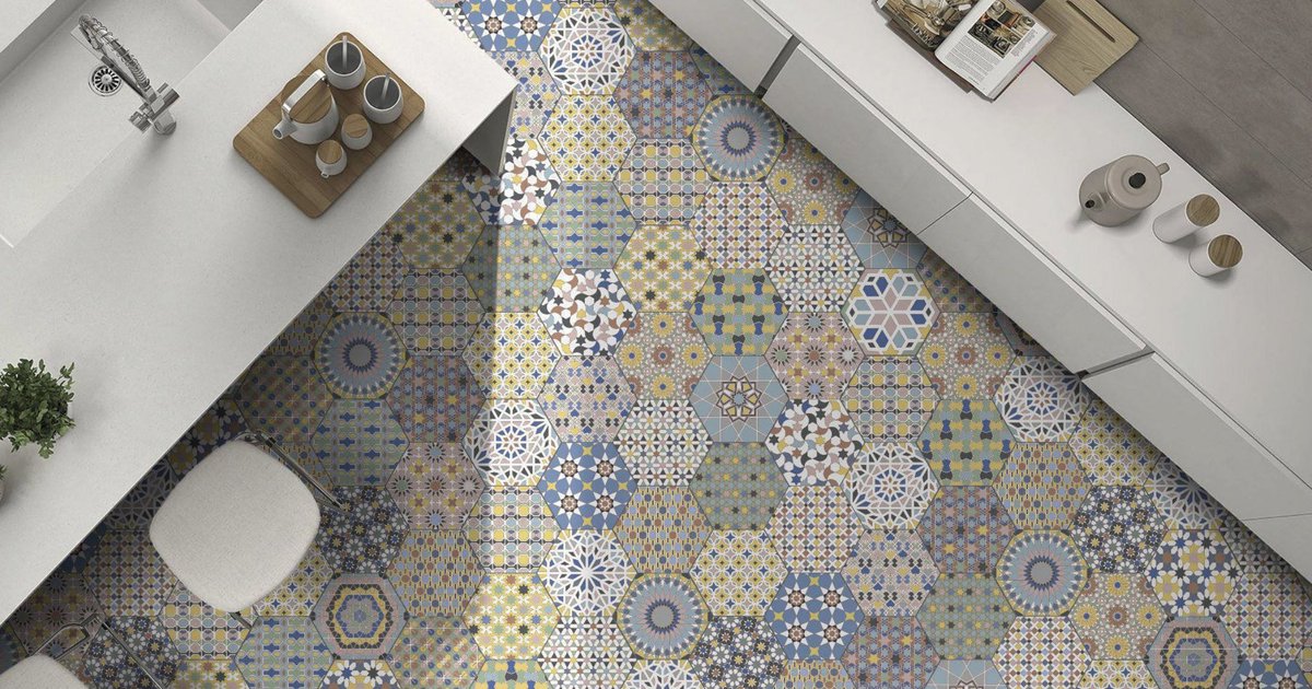 AbbeygateBSE's tweet photo. 🛑 Hex 25 Kasbah mix natural 

🛑 250 x 220 mm

🛑 Glazed porcelain floor and wall tiles 

#hexagontiles #walltiles #floortiles #johnsontiles #morrocanstyle #morrocanvibes #tileinspo #patternedtiles #colourfultiles #patternedfloor @JohnsonTiles https://t.co/C7ZXx6CinK