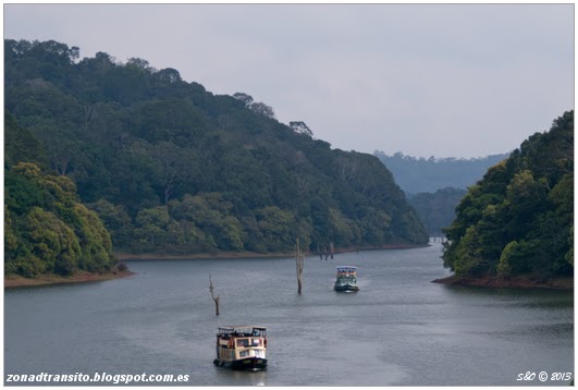 zonadtransito's tweet photo. #Thekkady y el Parque Nacional de #Periyar en #Kerala.: https://t.co/VNirFTXD1o
#Blogdeviajes #Guiadeviaje #Indiadelsur #Kumily #Travelblog #Viajar #Viajeindiadelsur #Viajenepal https://t.co/T1gp05f8ii
