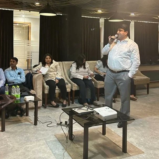 sabpaisa's tweet photo. Innovation, collaboration, and progress: Day 2 of SabPaisa's Annual Meet. 

#SabPaisa #TeamSabPaisa #Fintech #Payments #PaymentSolution #Planning #FinancialYear #AnnualMeeting #HarPaymentDigital https://t.co/A6M8LDbIjw