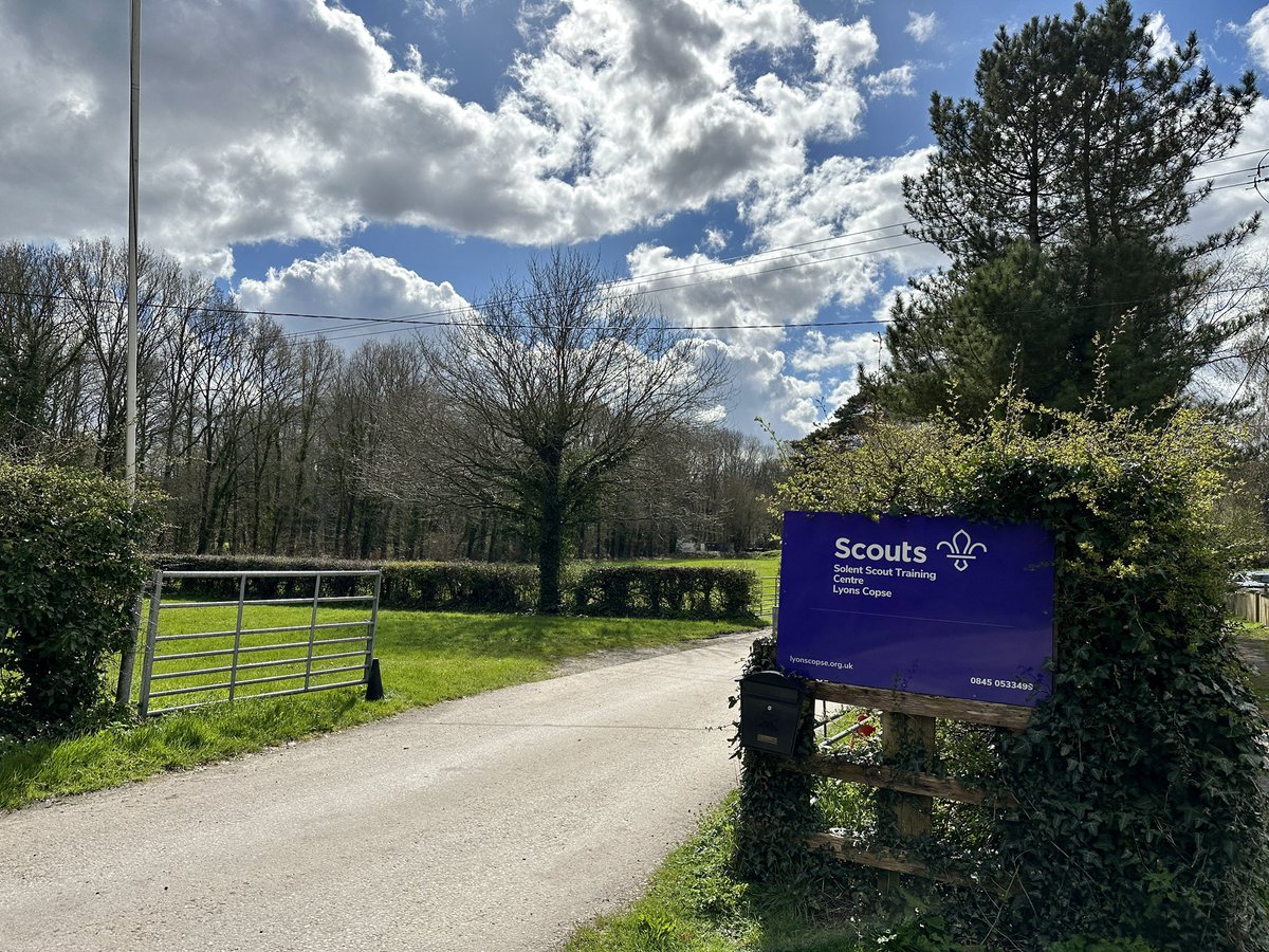 Spitfires S&G Band tweet media