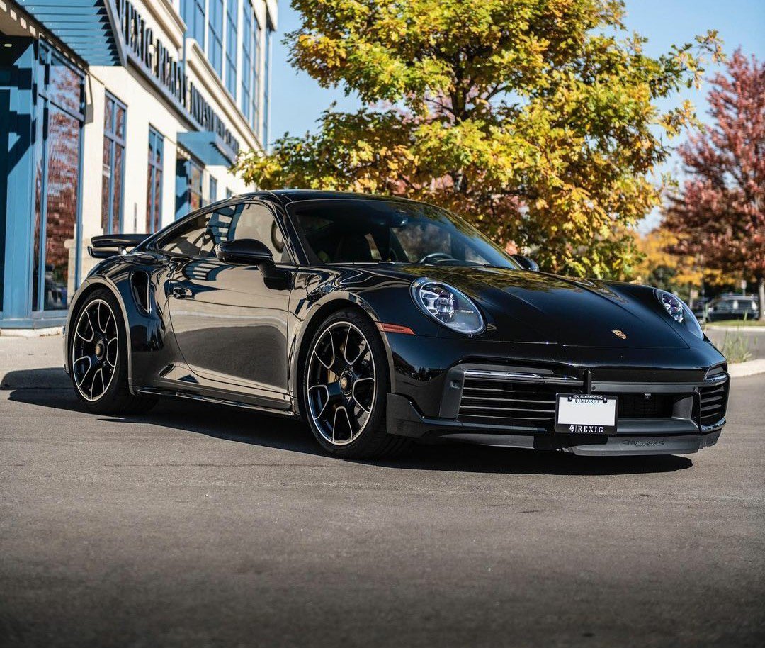 PorscheCIub's tweet photo. Paint-to-Sample Dark Olive Metallic 992 Turbo S https://t.co/WJlBZ3UvTt