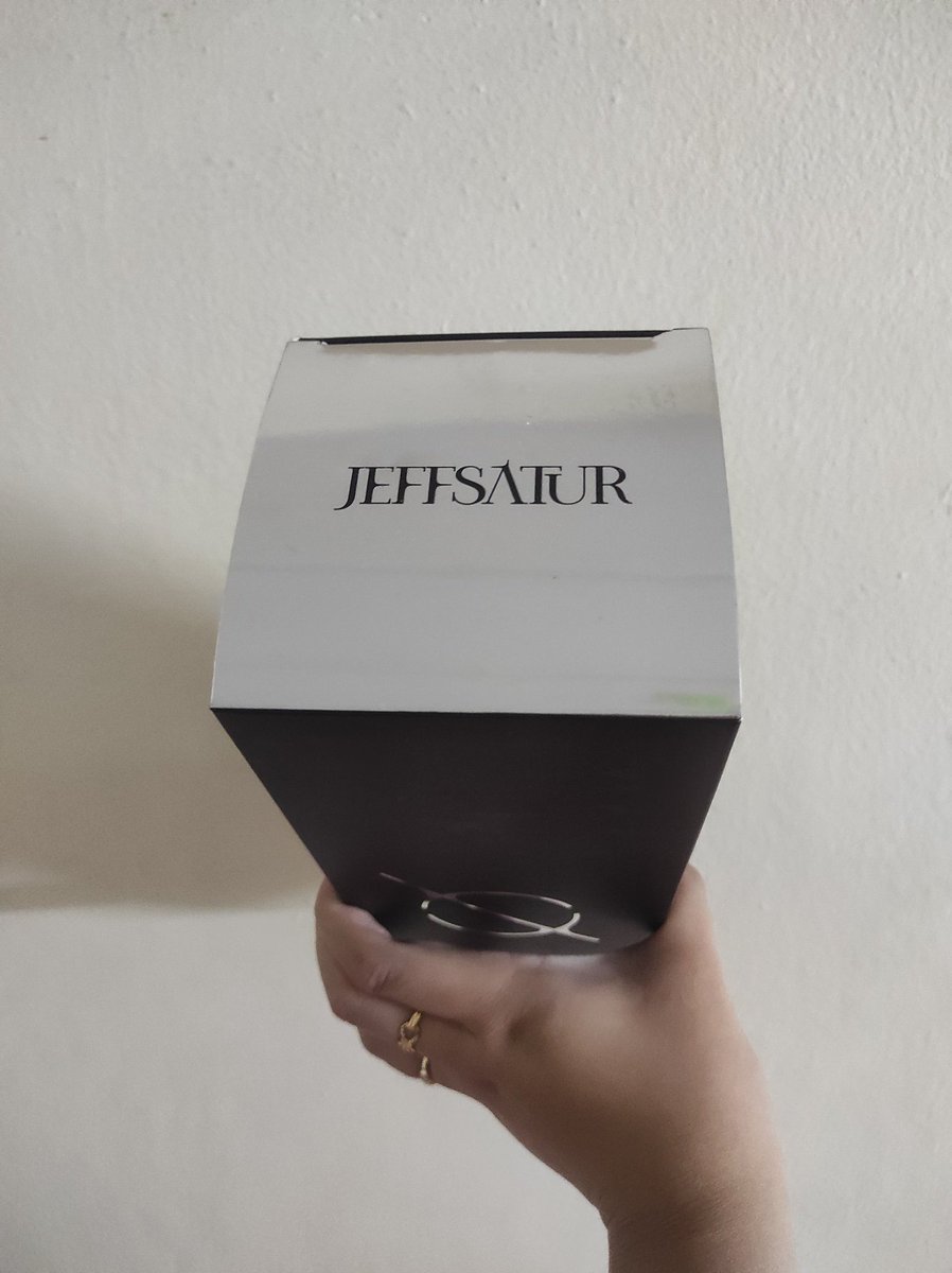 thaibl_merch's tweet photo. WTS - DM ME
#JeffSaturLiveOnSaturn #JeffSaturFirstSoloConcertBKK #JeffSatur #Saturdayss
#2023YEvolution
#YEvolutionXJeffBarcode #barcodetin
#JeffSatur #JeffSaturLightStick #GroundControlStickV1
#ตลาดนัดคินน์พอร์ช
#ไปคอนเพื่อมายอาโป
#ตลาดนัดคินน์พอร์ช https://t.co/xQRBcvnbYb