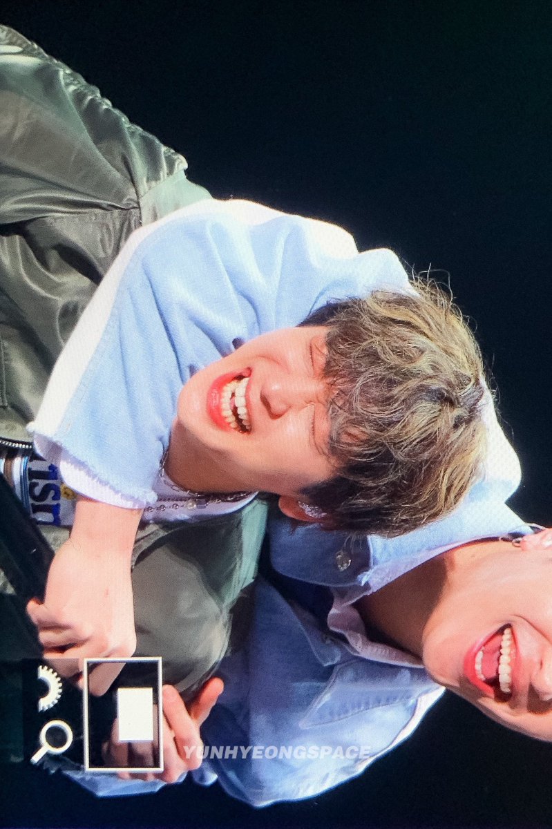 YUNHYEONGSPACE's tweet photo. 230401 かわいいい🩵 #아이콘 #iKON #송윤형 #윤형 #ユニョン #YUNHYEONG @sssong6823 https://t.co/UCmYvqsky7