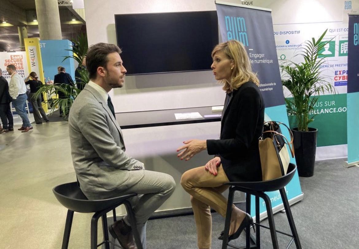 numeum_'s tweet photo. @FIC_eu, nous voilà !

Échanges avec le général Marc Watin Augouard, responsable de la majeure souveraineté numérique et cybersécurité de l’@IHEDN et la députée @DubyMuller (Virignie Duby Muller)

👉Retrouvez notre commission cyber sur l’espace A11 ! 
#cyber #FIC2023 https://t.co/JeB6lFhsG7
