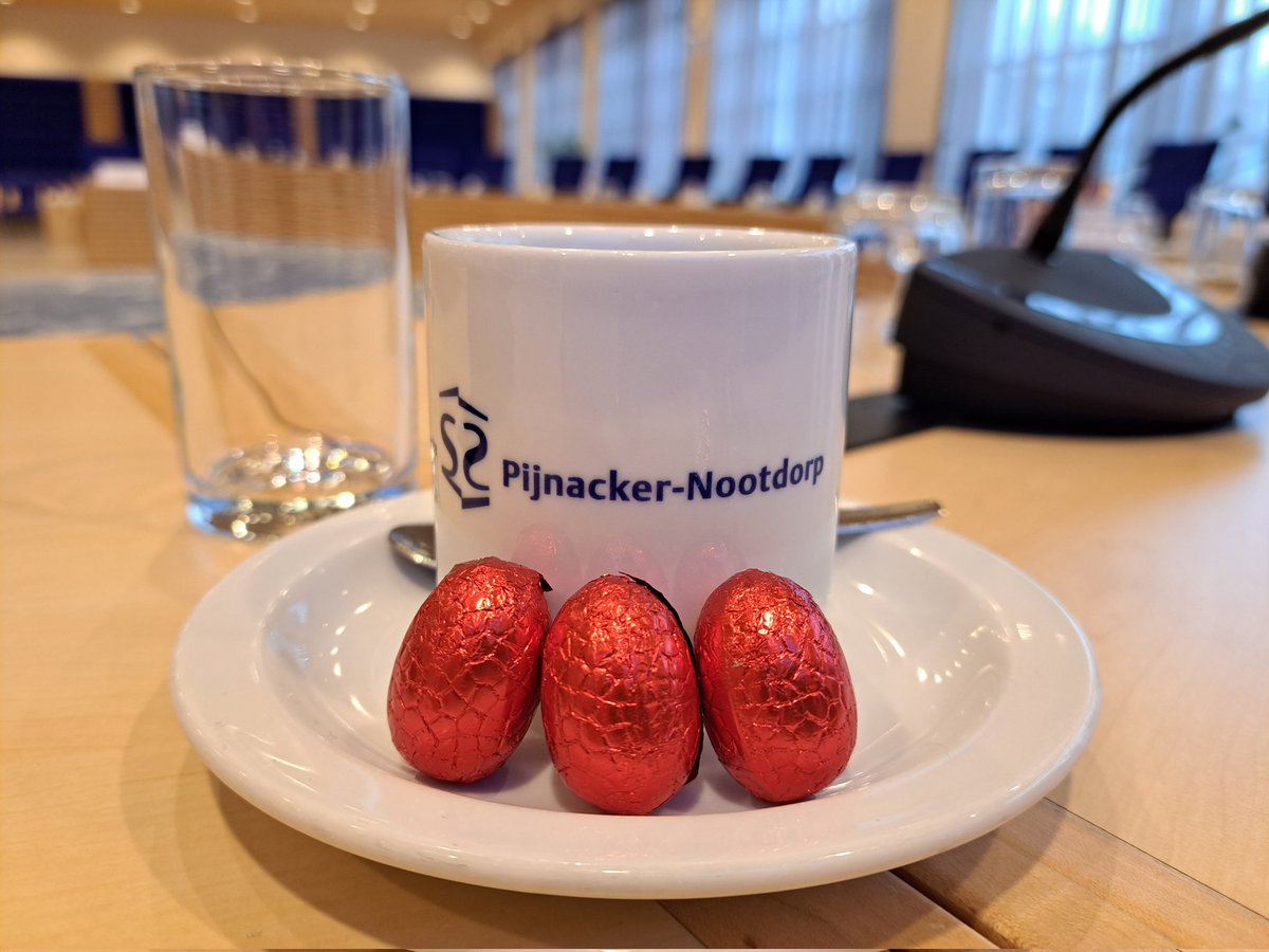 Het is bijna Pasen! Maar eerst vergadert de raad vanavond om 20.00 uur in het Bestuurscentrum over o.a. het #aardgasvrij maken van #Klapwijk Kom langs of kijk online. Zie voor de agenda pijnacker-nootdorp.raadsinformatie.nl/vergadering/10… #deraadvergadert #gemeenteraad #pijnackernootdorp