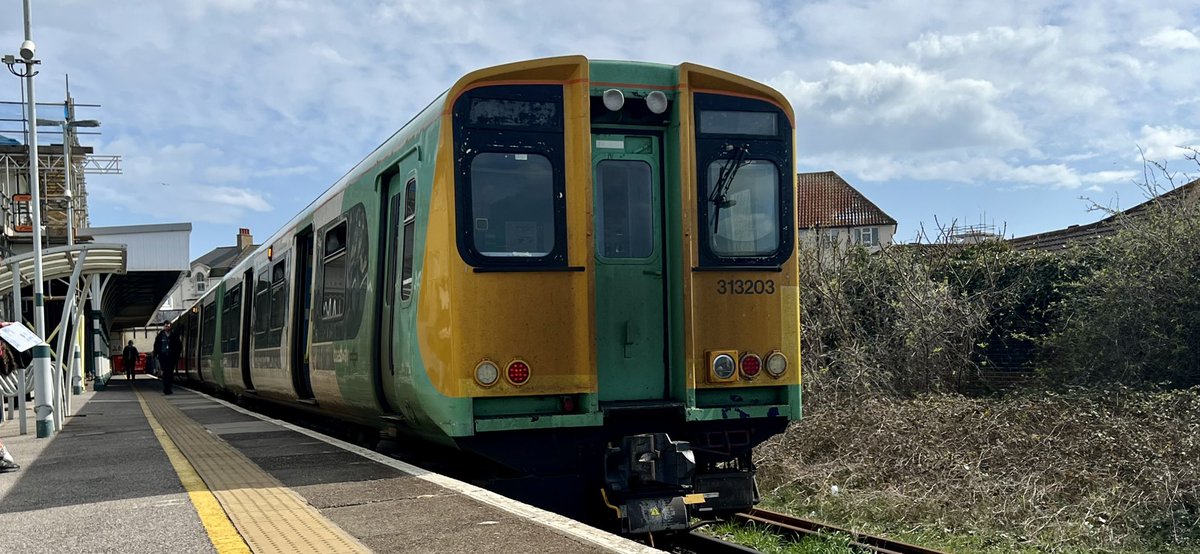 PlatformEdge1's tweet image. Seaford ✅

313203 standing here ready to depart for Brighton #Class313 

On to the next stop ➡️
