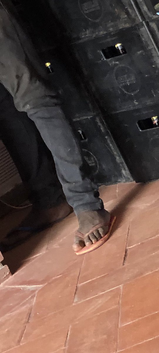 Miclioness's tweet image. In this Iron Sheets saga we have a Judas Isacriot Some where on Holy Thursday 😂……who could it be?