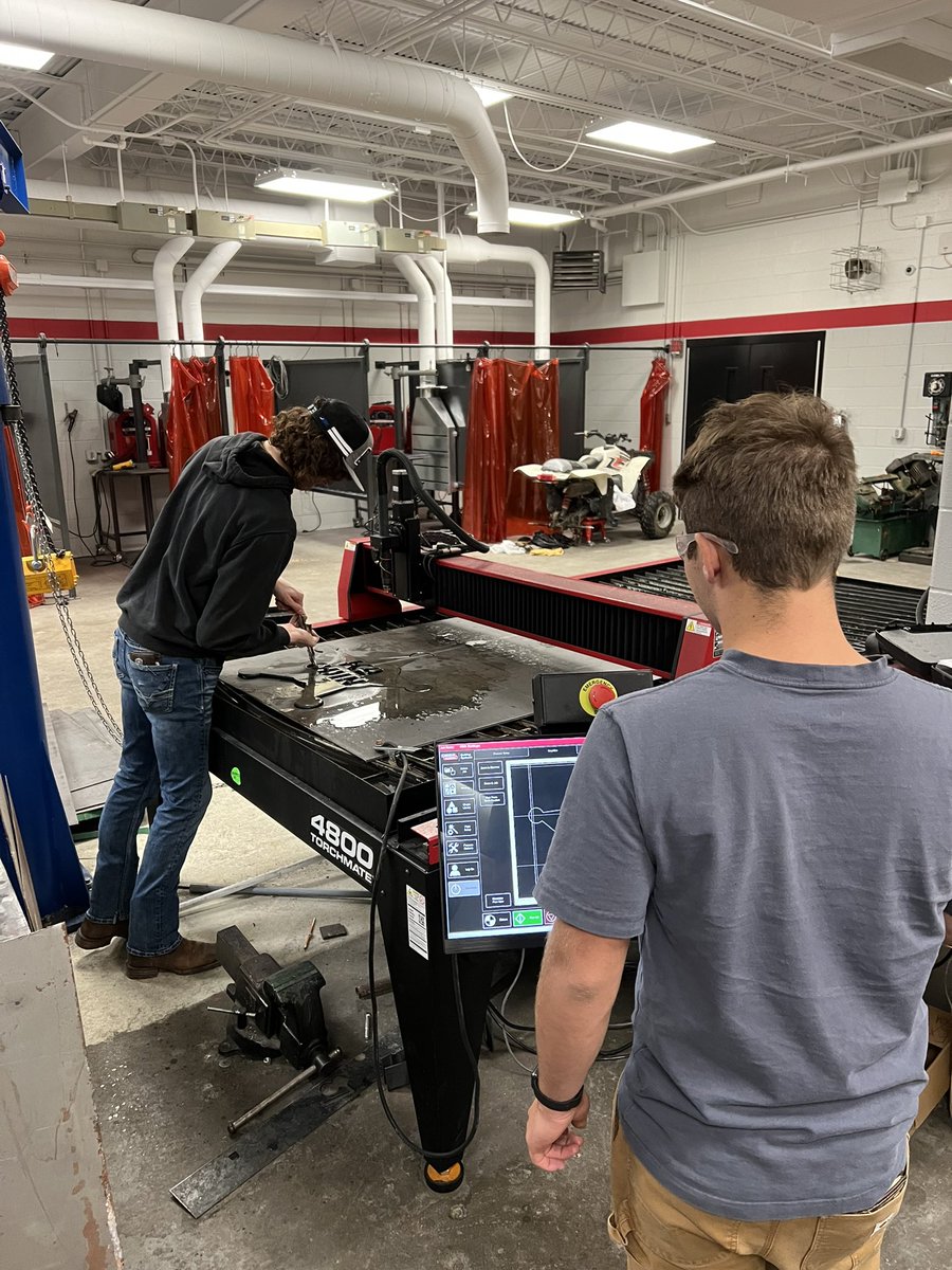 TraceADean's tweet photo. @DeKalbHS new plasma table has been getting a lot of use lately. The students are starting to run it on their own. https://t.co/hAHmzDKVBx
