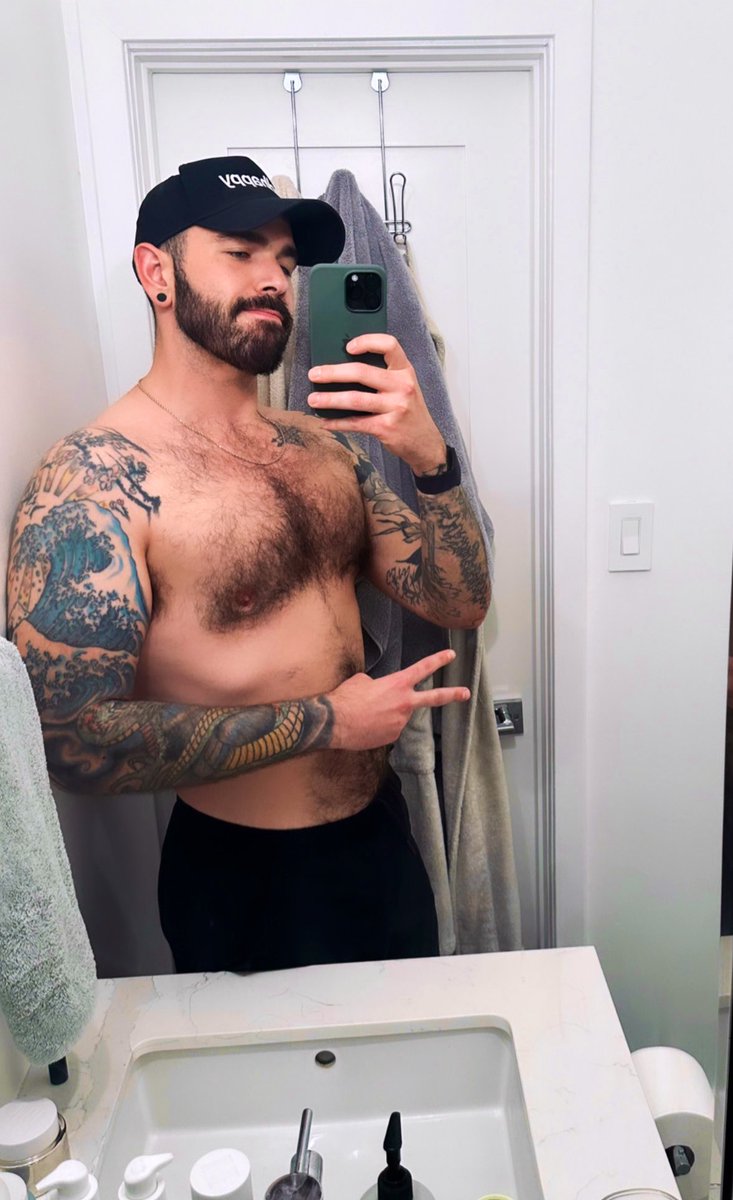 nursezaddy's tweet photo. Gm say it back🌞 https://t.co/pmJ7VzQKkk