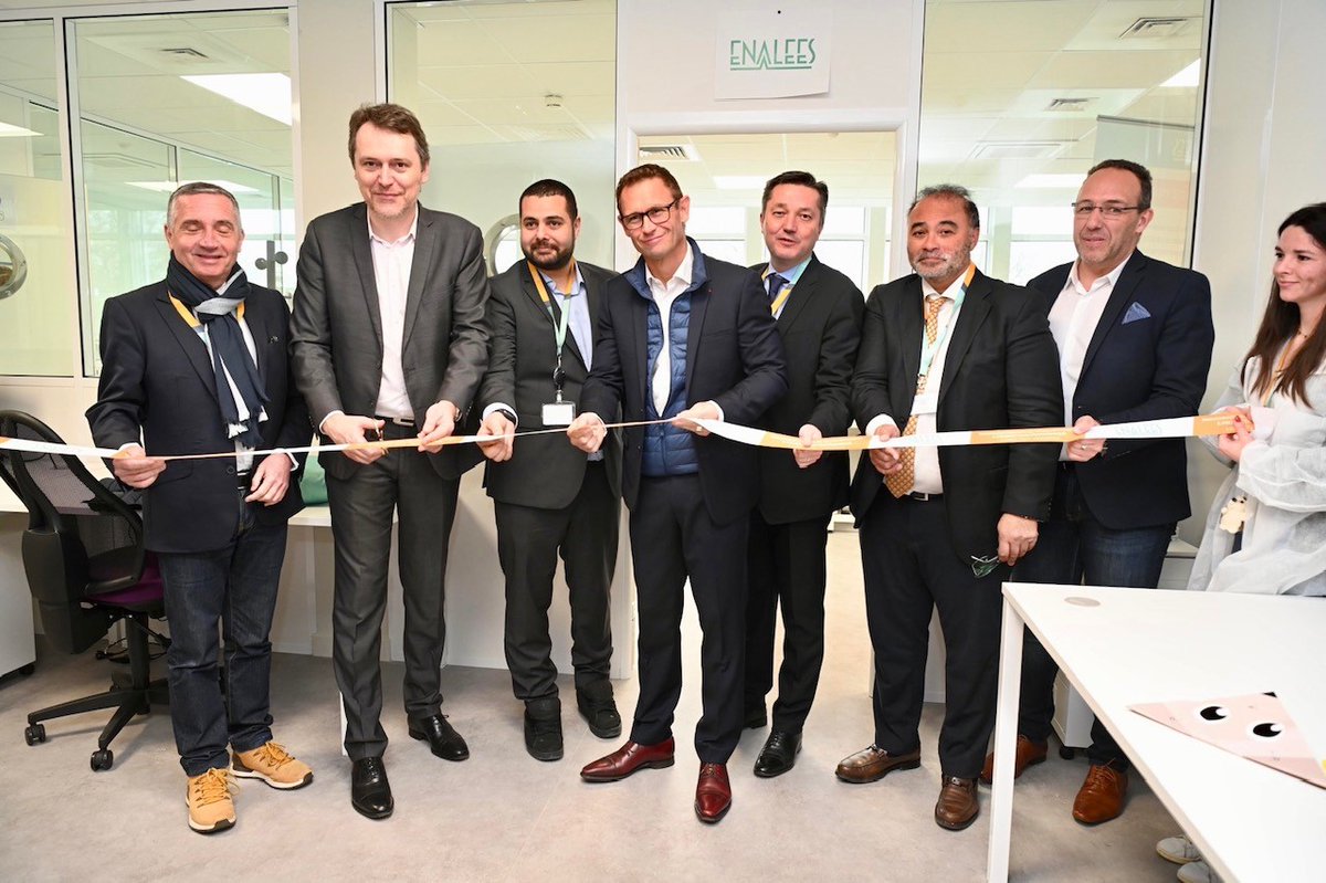 [CP Inauguration] Enalees investit dans un nouveau laboratoire de développement &amp; de production protéomique pour le marché vétérinaire

"Ce nouveau laboratoire &amp; l’usine pilote sont la preuve de notre mue industrielle [...] L. Thiery - Pdt Enalees
-->bit.ly/Enalees-Inaugu…