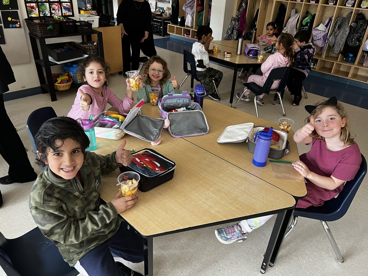 MsDavidovic123's tweet photo. We did a story retell of The Very Hungry Caterpillar creating art with modelling clay. In our unit of inquiry, we’ve been discussing healthy eating! We compared what the caterpillar ate that was healthy and unhealthy. And wrapped it up by making a fruit salad! https://t.co/b10JRzi7r4