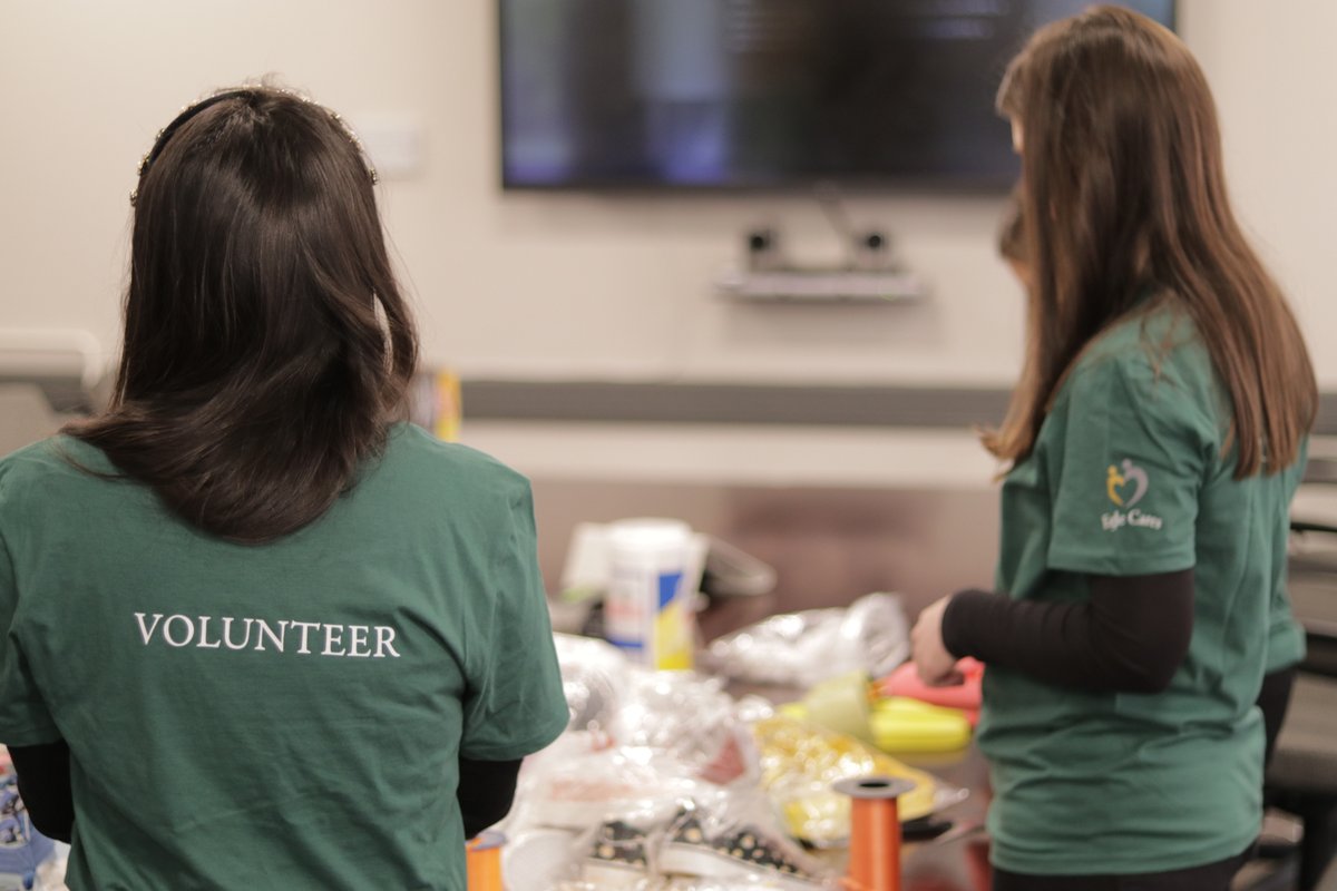 trust4kids's tweet photo. Special thanks to volunteers from @firstrepublic who joined us yesterday to help sort shoes for our upcoming #StepUpforKids event on Tuesday, April 25!
Learn more about Step Up for Kids and #ChildAbusePreventionMonth today at https://t.co/vAVTc6ALq4 https://t.co/TA3mlhnemr