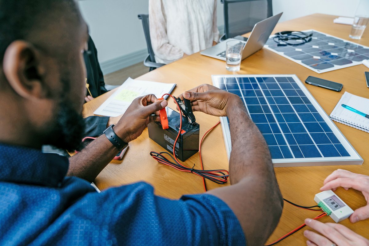 🇪🇹 Die <a href="/giz_gmbh/">GIZ</a> unterstützt Unternehmen bei der #Fachkräfteausbildung 🔧 in #Äthiopien: Firmen können Projekte zur Qualifizierung ihrer Beschäftigten in Äthiopien bis 15.04.2023 einreichen. africa-business-guide.de/de/meldungen/g…