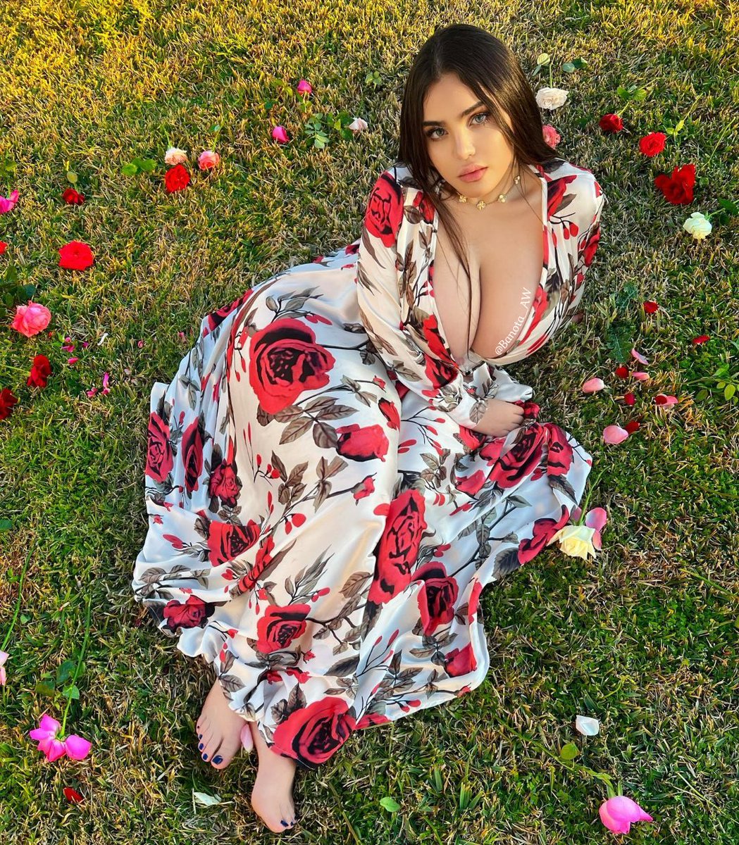 اسعاد نفسك مجددًا، هو أكبر عودة.  
Make yourself happy again is the biggest comeback.
يسعد ايامكم جميعاً 
#رمضان_الخير_2023