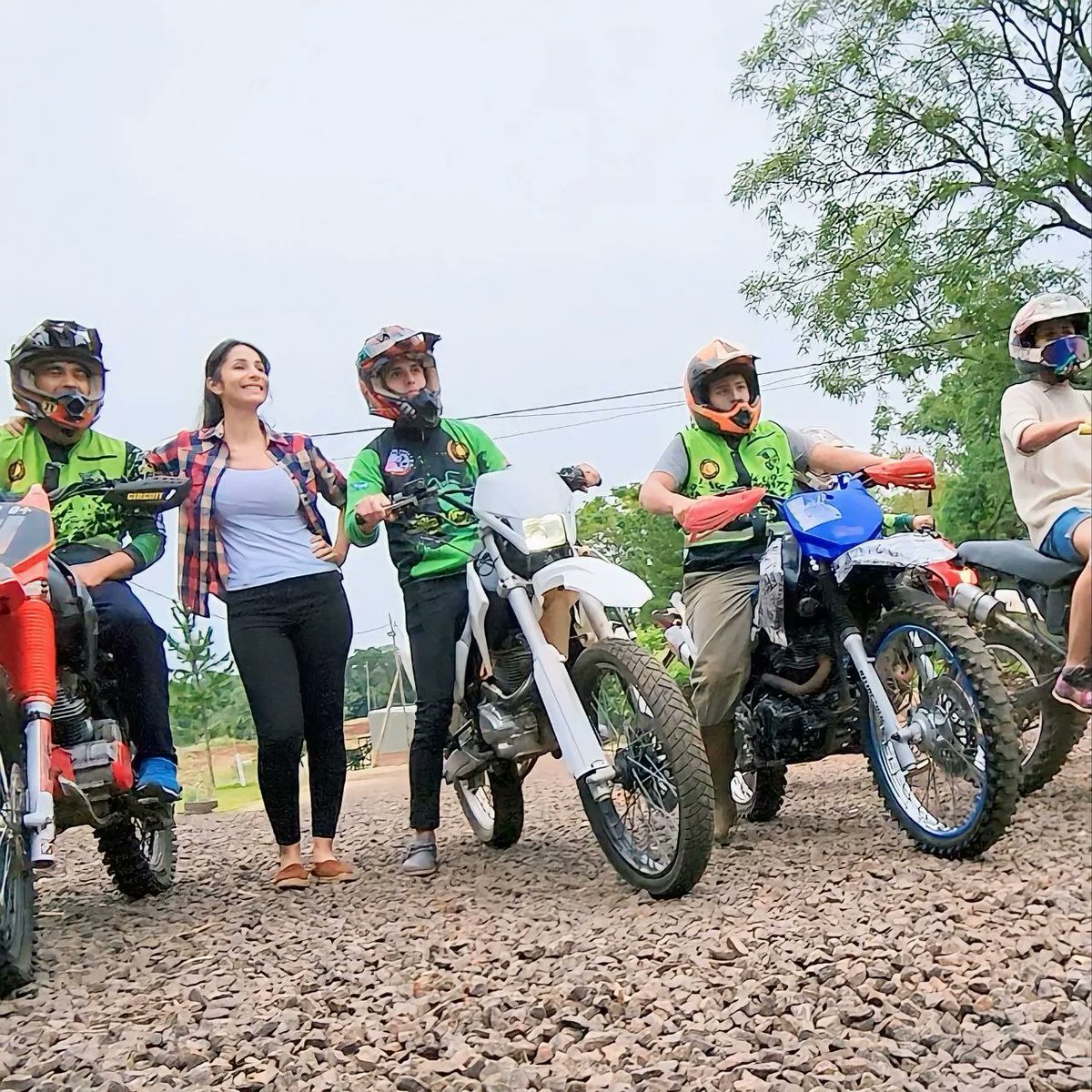 cbritezmisiones's tweet photo. Acompañando a los Saltamontes de San Vicente que este 15 de Abril estarán lanzando la 7ma edición del Motofest. Un fuerte abrazo a Jorge su Presidente y todo su equipo por el esfuerzo y pasión que le ponen a este deporte que convoca multitudes https://t.co/5FDj5BN2KV