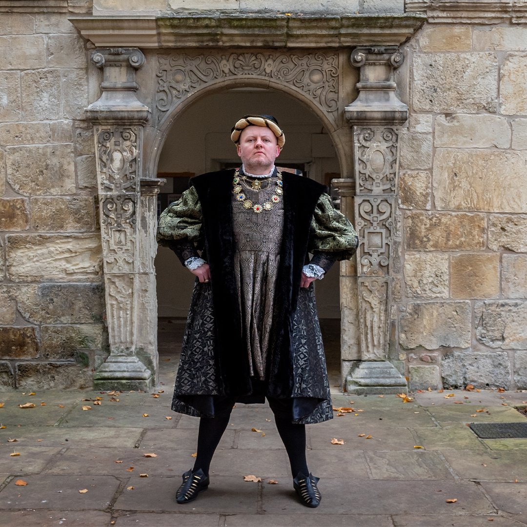 👑Charles isn't the first King to come to York...

His great, great, great, great, great, great, great, great, great, great, great, great, great, great, great uncle, Henry VIII, visited in 1541.

🎟️ #Sovereign, 15-30 Jul: ow.ly/g3ly50NCi4a

📸Ant Robling