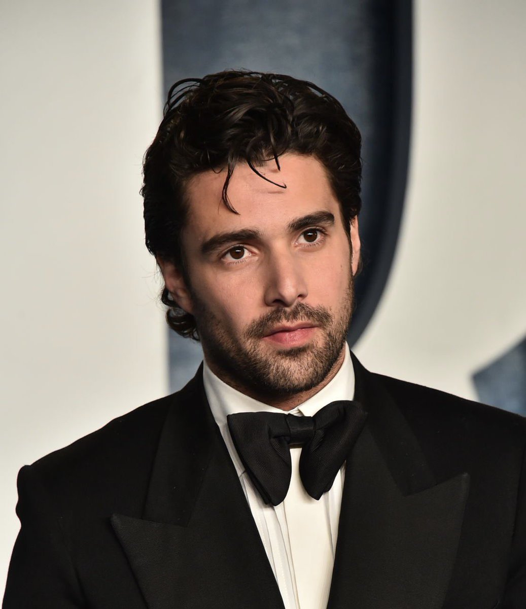 westerosies's tweet photo. Happy 29th Birthday to Fabien Frankel, our Ser Criston Cole 🛡️🗡️ https://t.co/lJTJH0GHQ3