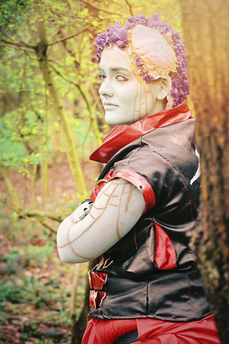 LawSedgwick's tweet photo. “It can be intoxicating, borrowing from a power beyond you.”
Loved doing this shoot with this incredible #CriticalRole group down at @CosXpo! 🤩📸
Cosplayers:
@shandelions - Laudna
@SaatuCosplay - Fearne
@damedeadly - Imogen
@KingswoodCos - Ashton
#cosplay #photograghy #cosxpo https://t.co/pv7ZhE3FbO