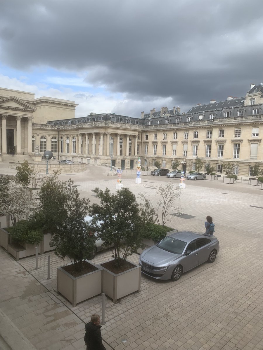 Réunion de travail ce jour à l'<a href="/AssembleeNat/">Assemblée nationale</a>:  plusieurs députés défendront la semaine prochaine les propositions d'amendements d'<a href="/E2G_fr/">ensemble2générations</a> en faveur de la #cohabitation #intergénérationnelle dans le cadre de la PPL #bienvieillir #seniors #jeunes #cohesion #solidarite