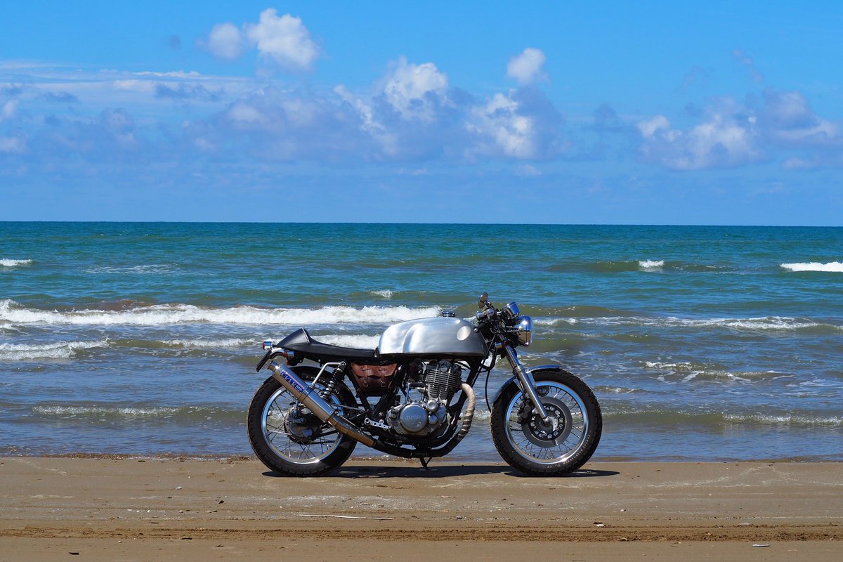 をたこん tweet media