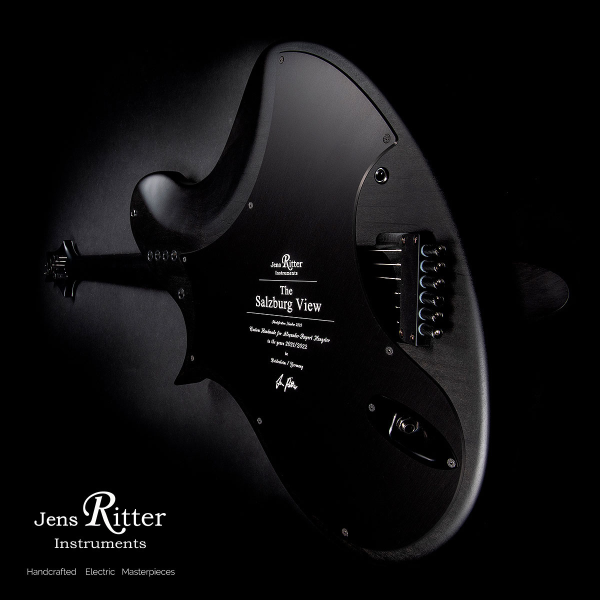 JensRitter's tweet photo. The Salzburg View - An Intune Frame PJS Guitar
You can enmesh your bass or guitar within your most cherished photograph or painting! Don't miss out on the chance to possess a truly unique piece that reflects your individuality and love for music.
https://t.co/zBPRUelvSq https://t.co/ldeNeSfSDX