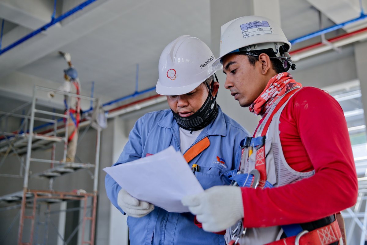 TSGSafety's tweet photo. Personalized safety consulting tailored to your industry and operations. Navigate safety regulations with TSG Safety. https://t.co/Dqn4CFKjrC #SafetyConsulting #TSGSafety #thinksafety https://t.co/Szd4eAzBlB