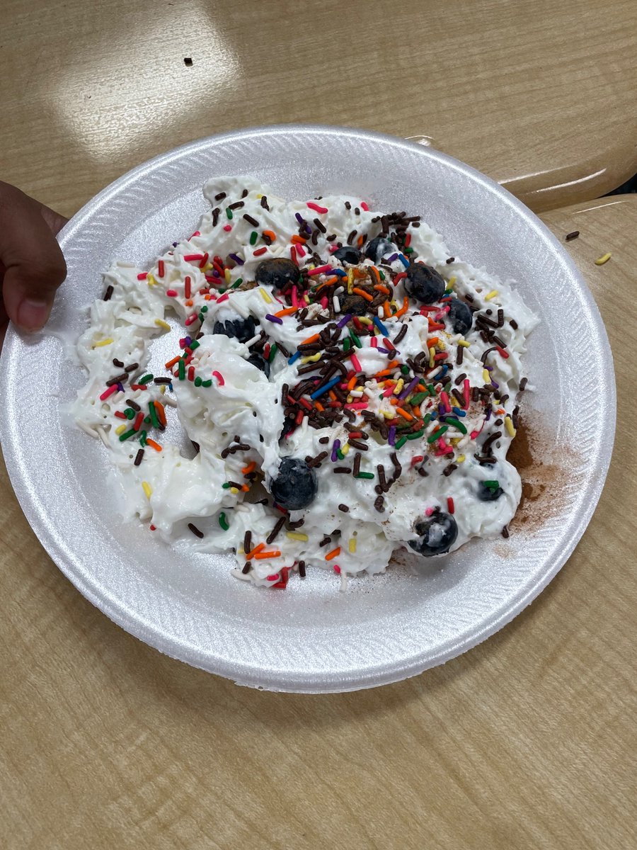 Jennifer Silva (@silva_j19) on Twitter photo Bring another passage to life!!
After reading a passage about students having a waffle decorating contest, it was only right that we had our own friendly contest! 🧇🏆 Kids had a blast!
<a href="/Robinson_HISD/">Robinson Elementary</a> Bring another passage to life!!
After reading a passage about students having a waffle decorating contest, it was only right that we had our own friendly contest! 🧇🏆 Kids had a blast!
<a href="/Robinson_HISD/">Robinson Elementary</a>
