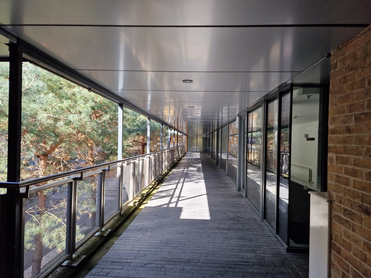 It's so quiet and peaceful at <a href="/SCC_Lancaster/">SCC Lancaster</a> on the <a href="/LancasterUni/">Lancaster University</a> campus today. Happy Easter everyone.