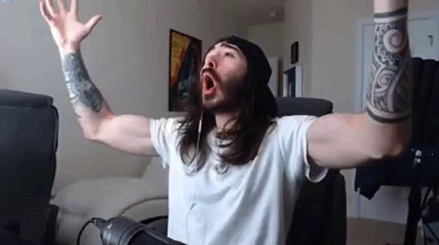 stones_rok's tweet photo. Mandalorian fans when literally nothing happens for 50 minutes straight https://t.co/WvM61sQaZ8