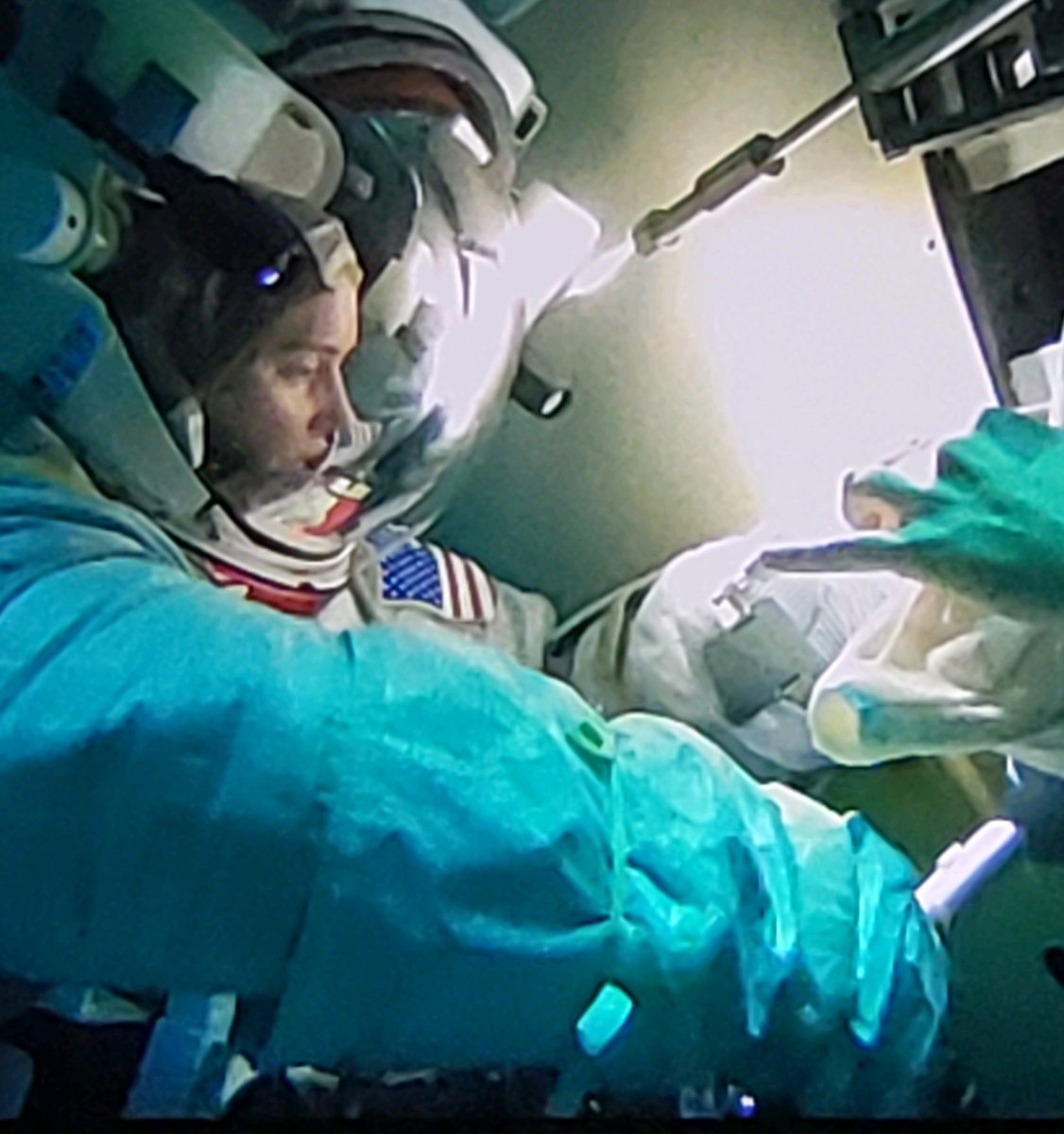 It takes hard work and dedication to a dream, but on days like this my 💙 is happy! 
Feeling very fortunate to be part of the incredible team <a href="/NASA_Johnson/">NASA's Johnson Space Center</a> preparing <a href="/NASA_Astronauts/">ARCHIVED NASA Astronauts</a> for <a href="/Space_Station/">International Space Station</a> and <a href="/NASAArtemis/">NASA Artemis</a>!