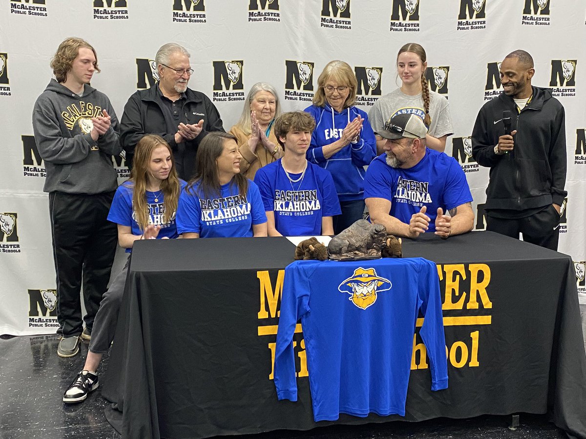 McAlester’s Cole Allen celebrates signing with <a href="/EOSCMBB/">EOSC Men's Basketball</a> this morning. Welcome to the E, <a href="/Allen2023Cole/">ColeAllen2023</a>! #okpreps