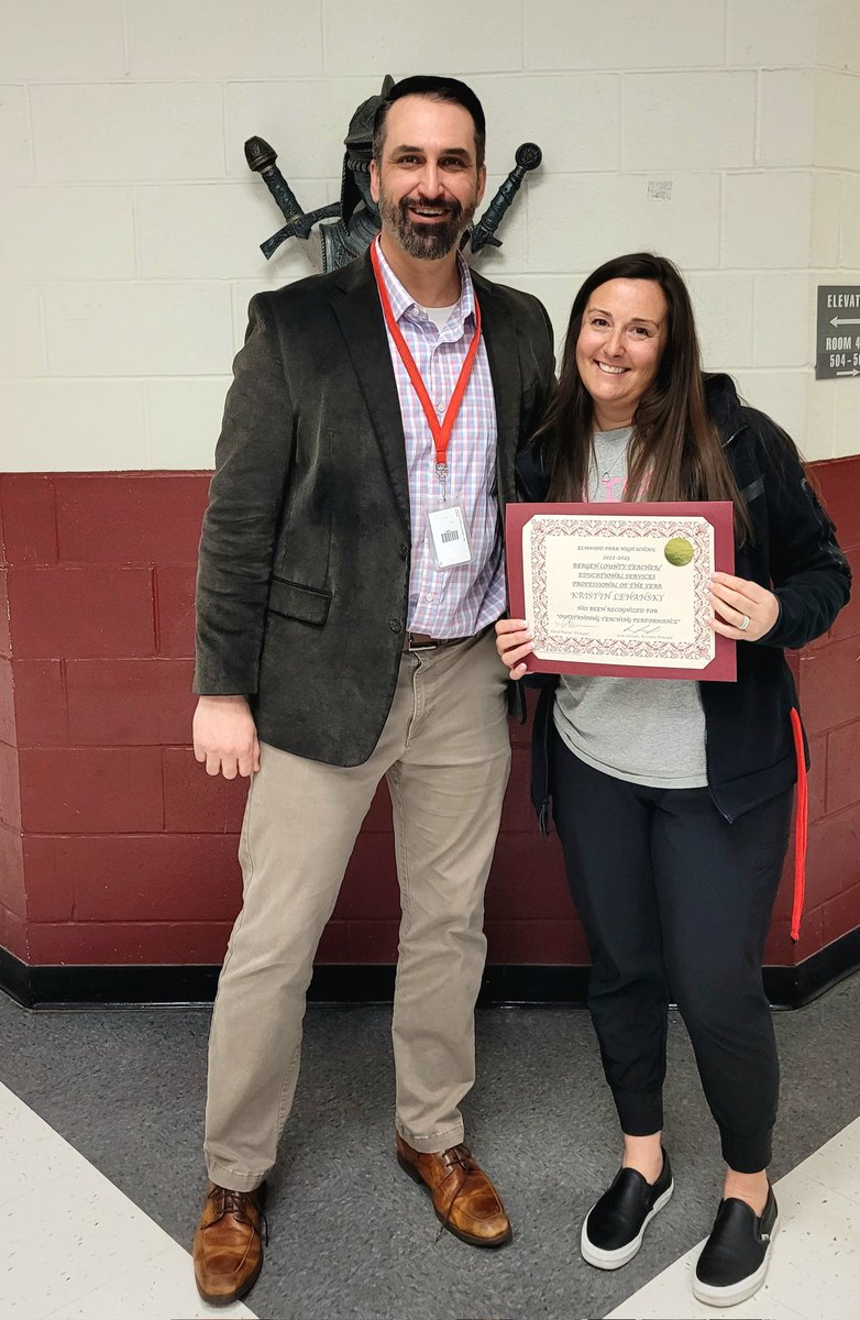 Congratulations to the EPMHS Bergen County Teacher/Educational Services Teacher of the Year Mrs. Kristin Lehansky!  Such a well-deserved recognition for a wonderful teacher and even greater person.