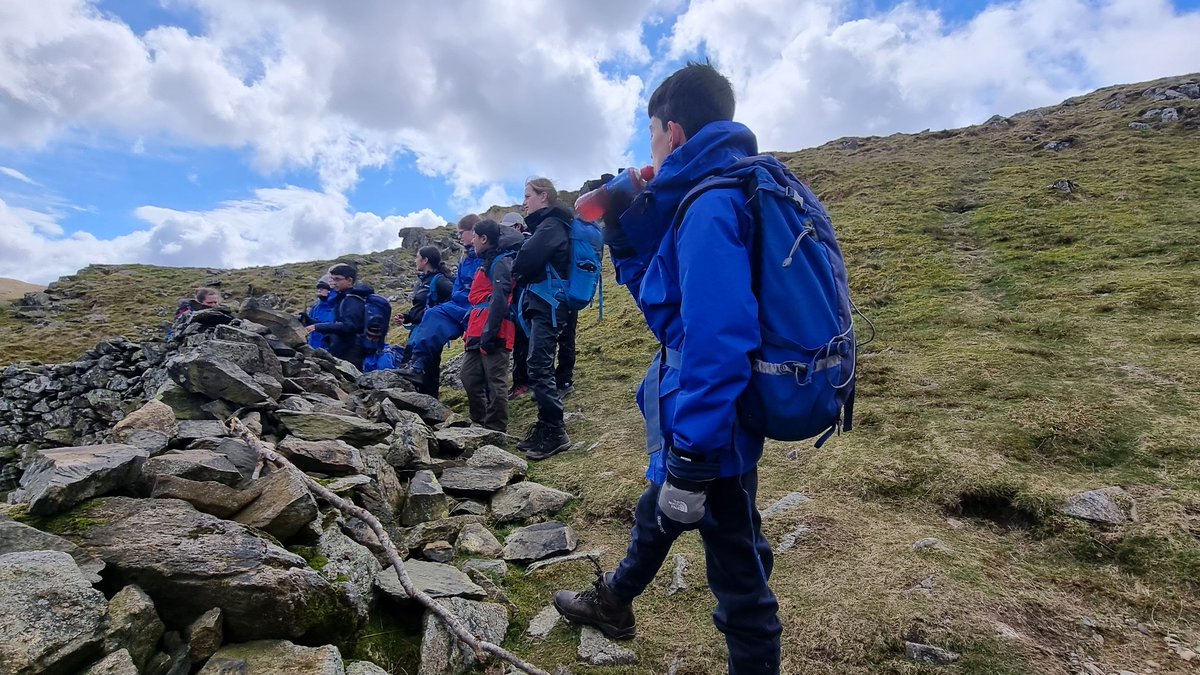 Adventure_NHS's tweet photo. All four seasons on a hillwalk #fantasticday #bravechildren #testtheirlimits https://t.co/nPoyPucNWw