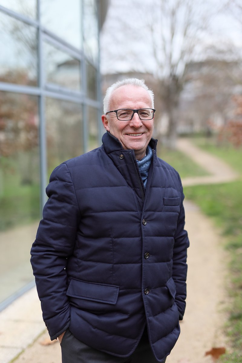 Sociétaire et entrepreneur autodidacte, Jean-Philippe Girard témoigne de l'importance de l'entraide et de l'engagement au cours de son parcours 👏La SMLH encourage les jeunes à explorer différents centres d'intérêt 🤝Lire ici 👉calameo.com/books/00732690…
#LaCohorte #Engagement