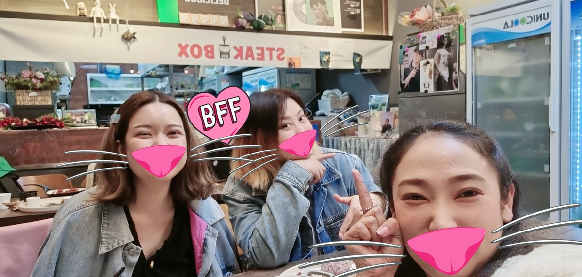 elleruchi's tweet photo. My last day at Steak.chibap_box...Thank u for all delicious food 😋. // This trip to Korea for Omma Yugyeom restaurant only❤️ #steakbox https://t.co/KjFtlo4GOm