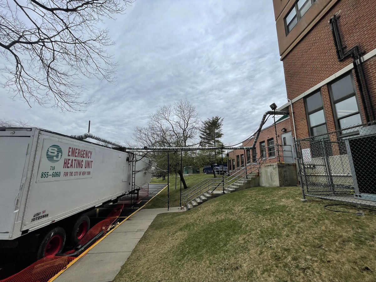 Nelson_Air's tweet photo. Nelson Air Device and subcontractors installed two 250 HP mobile steam boilers to feed steam to the Carmel Richmond Nursing Home during their scheduled boiler replacement project. The mobile boilers will supply steam through insulated pipes into the main building's steam system. https://t.co/JafnghXr4Q