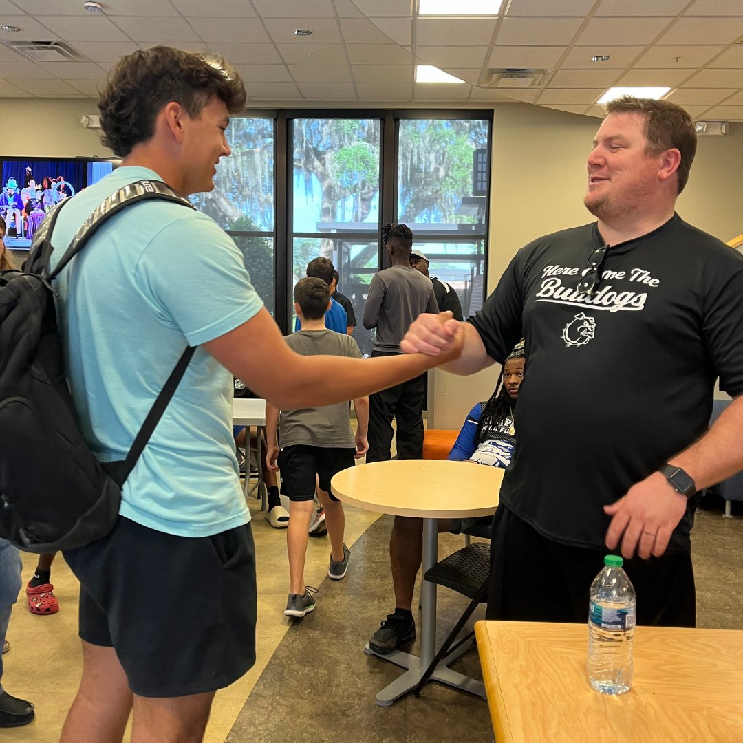 AthleticsMdca's tweet photo. Coach Tackett is back!! Today he introduced himself to the football team and was able to reconnect with some of his old players. We are so glad to have him at MDCA! 🏈#MDCAFootball https://t.co/WRv0dR0ZxU