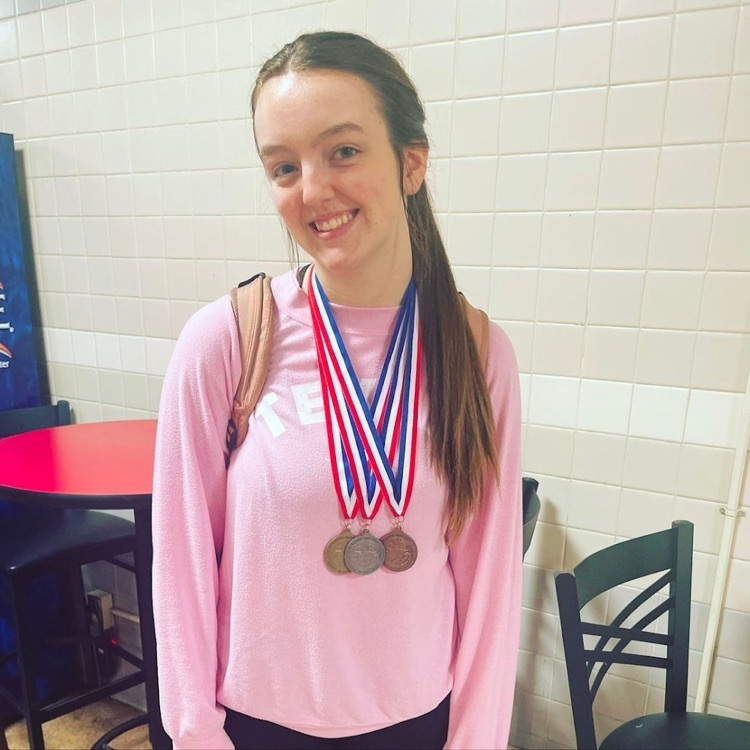 Congratulations to our 36 Academic UIL Regional Qualifers!  GO ROUGHNECKS!!