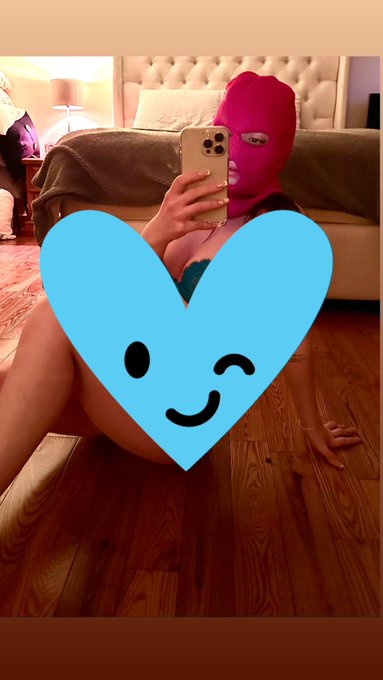 @OnlyFans  new to only fans go check out my profile will be posting more soon😘😍 https://t.co/H1Bmaln<a class="tags" href="/tag/onlyfans">@onlyfans</a><a href="/tag/ass"class="tags"><span>#ass</span></a><a href="/tag/bootygainz"class="tags"><span>#bootygainz</span></a><a href="/tag/onlyfans"class="tags"><span>#onlyfans</span></a><a href="/tag/onlyfansmodel"class="tags"><span>#onlyfansmodel</span></a><a href="/tag/fe"class="tags"><span>#fe</span></a>