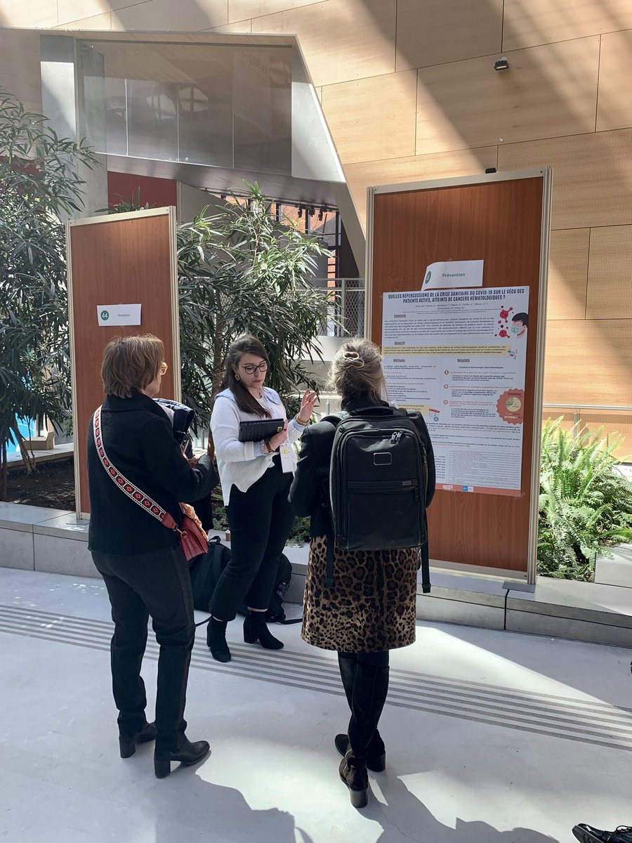 PoPS_U1296's tweet photo. ✨Mardi &amp; mercredi, le PôPS a eu le plaisir de participer au forum du @canceroCLARA qui fêtait également ses 20 ans ! 🎂 
💬@MaevaP14 &amp; Léa Baillat ont pu y présenter deux posters sur les projets Perce-Neige et IMCOCA ! https://t.co/SR13up7d7f