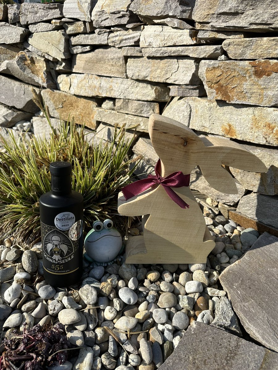 schnapseule's tweet photo. 🐰Oster Rabattaktion🦉
Unser Osterhase versteckt schon fleißig die Geschenke im Garten🐰🦉
🦉https://t.co/BymB0OoRgE 🦉
Ab sofort -15% auf deine Bestellung bis 16.04.2023 23:59 CET
#ostern #osteraktion #osterrabatt #edelbrände #spirits #spirituosen #sekt #likör #gin #gintonic https://t.co/IbkjYlpHbX